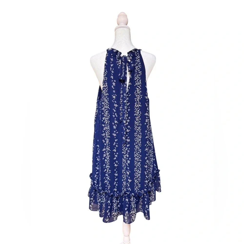 BCBG Paris Blue Floral Halter Dress XL Ruffle Hem Lightweight Summer Midi